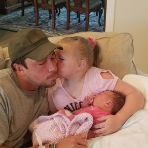 Meet your Posher, Casey